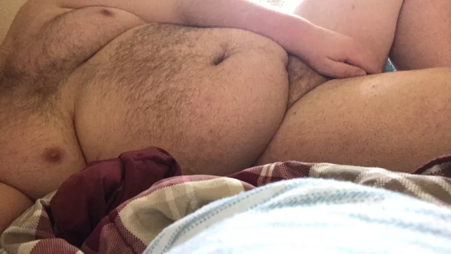 (21) hello there, just looking for attention is all