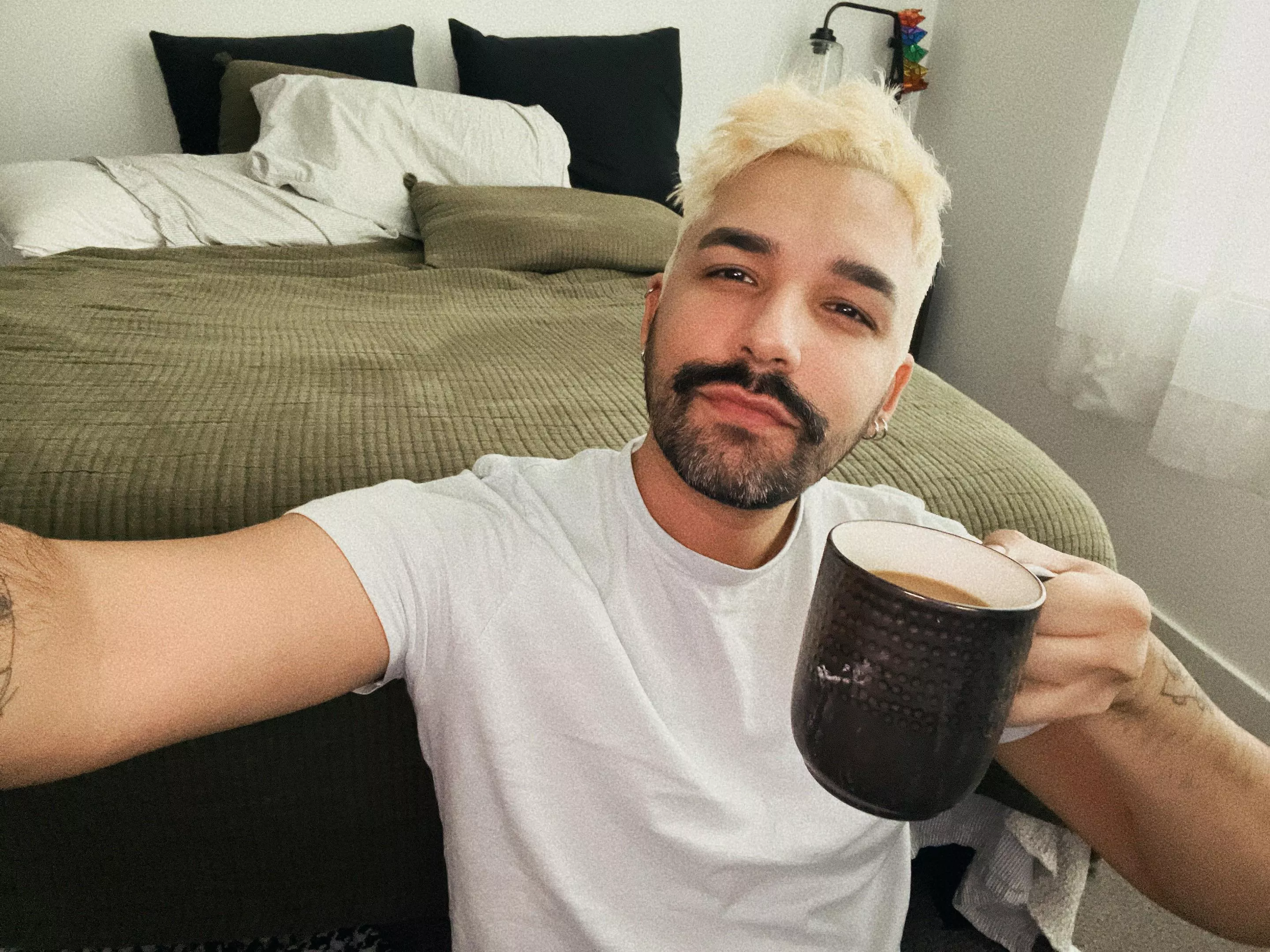 A bit of a late start to the day, but I made it. gmorning 🤗