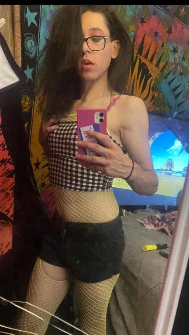 Am I doing a good job lookin like a street dirty hooker?? 🤪