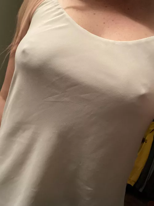 Boss keeps calling me into his of(f)ice today 🤷🏼‍♀️