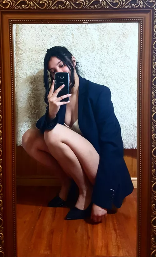 come see me at onlyfans and let's take off our clothes 💯