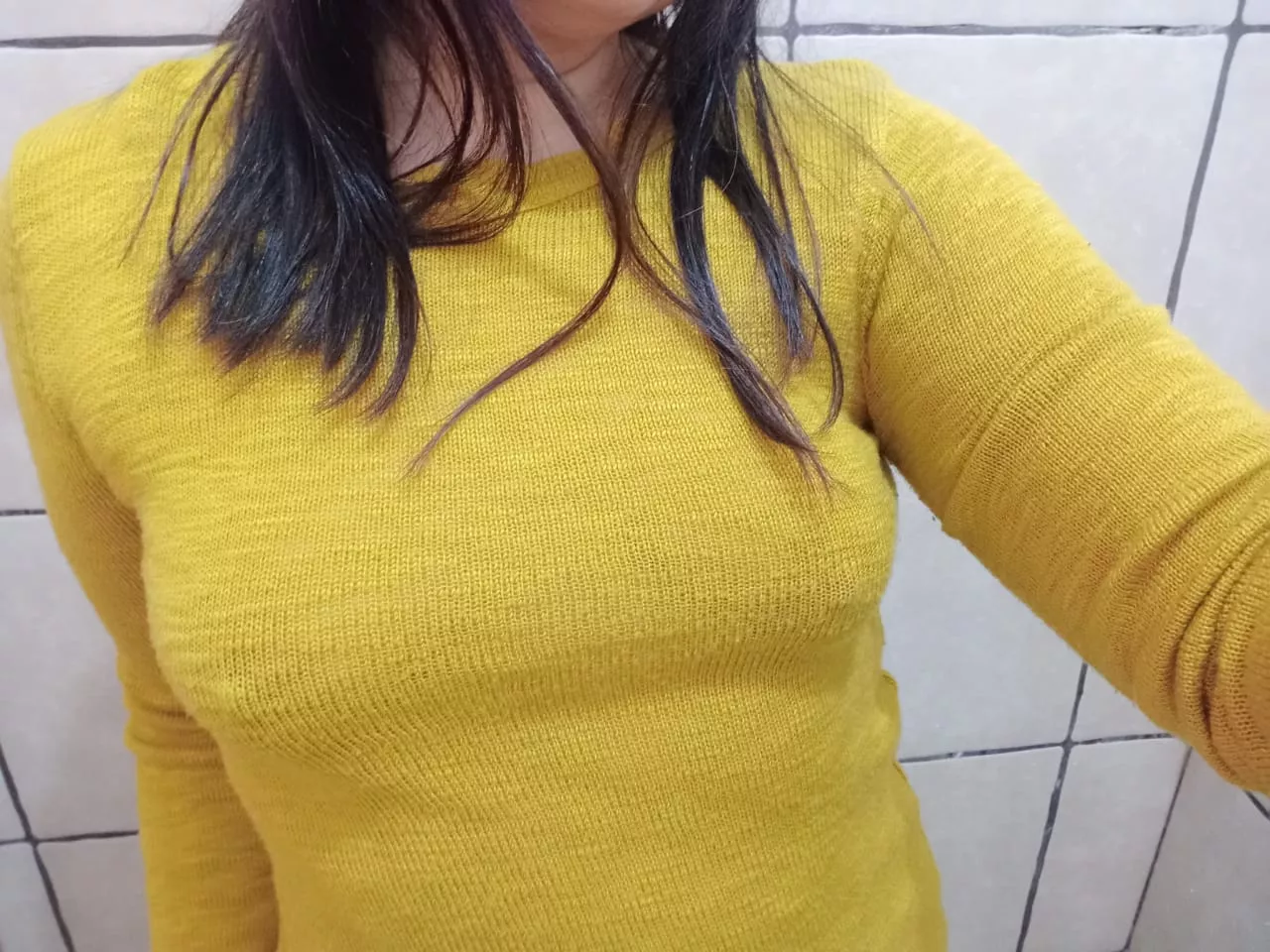 [F] Going out like this for a quick coffee break! BRB!