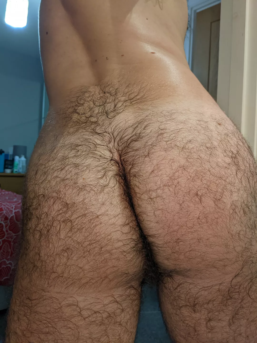Furry 🍑 Rate ?/10