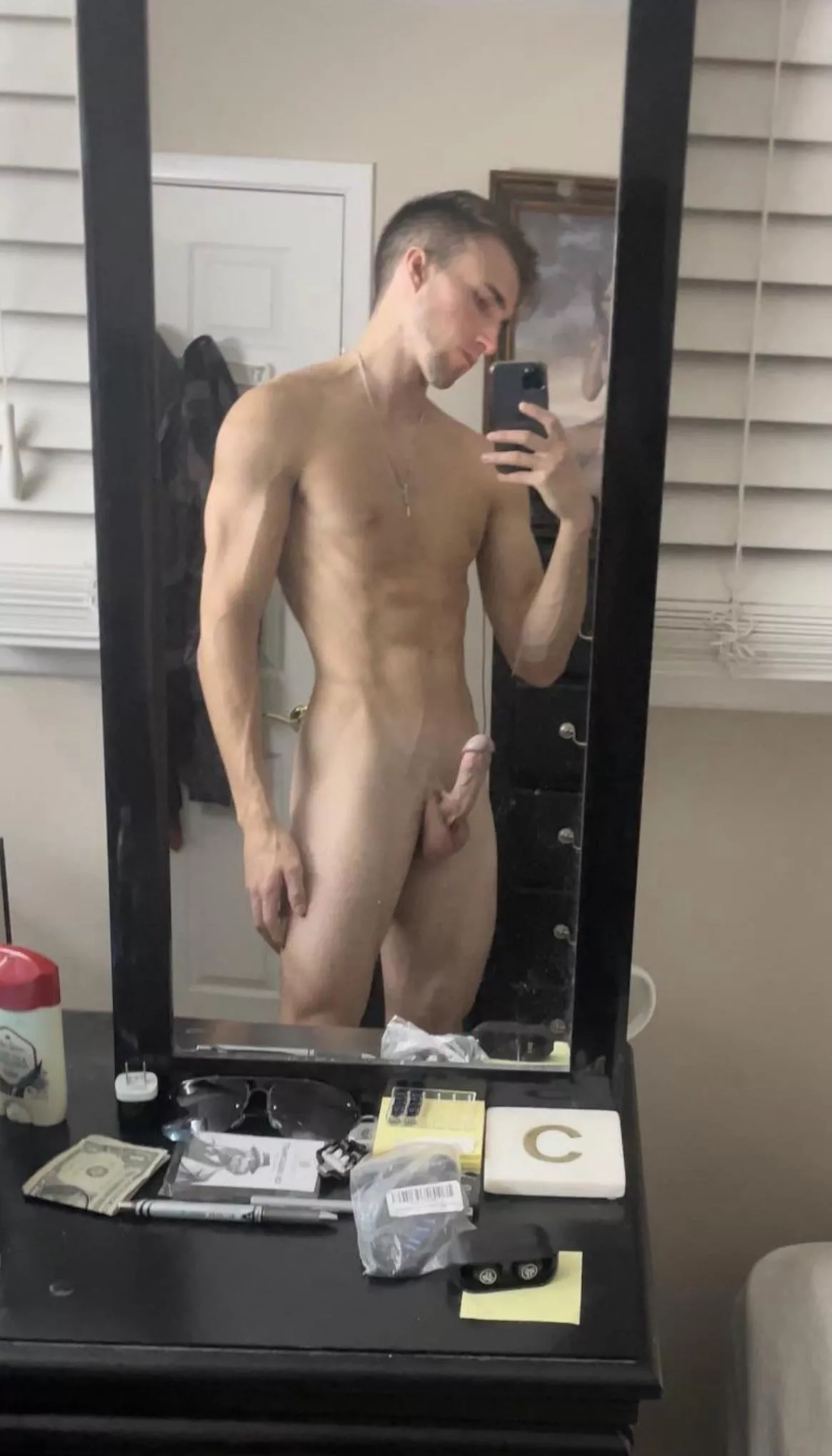 I’m sure you’d like kneeling for me 😙