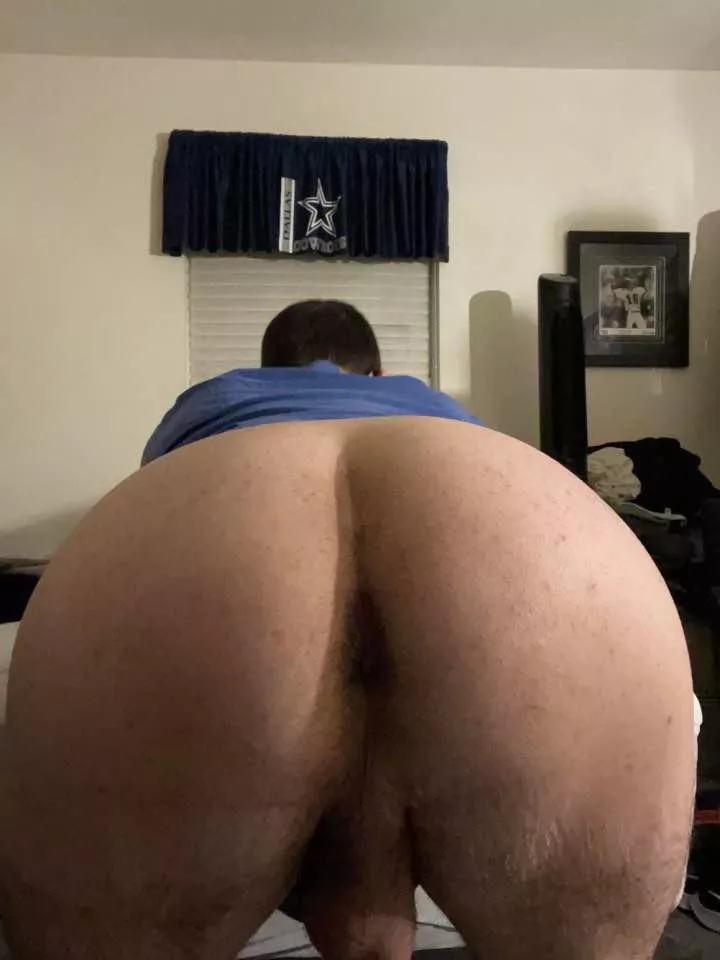 Need a big bro to stretch me out