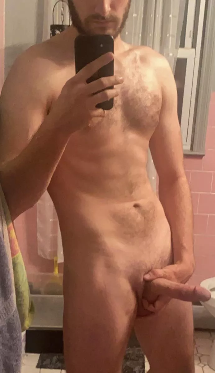 Taking volunteers for a fuck buddy 😉