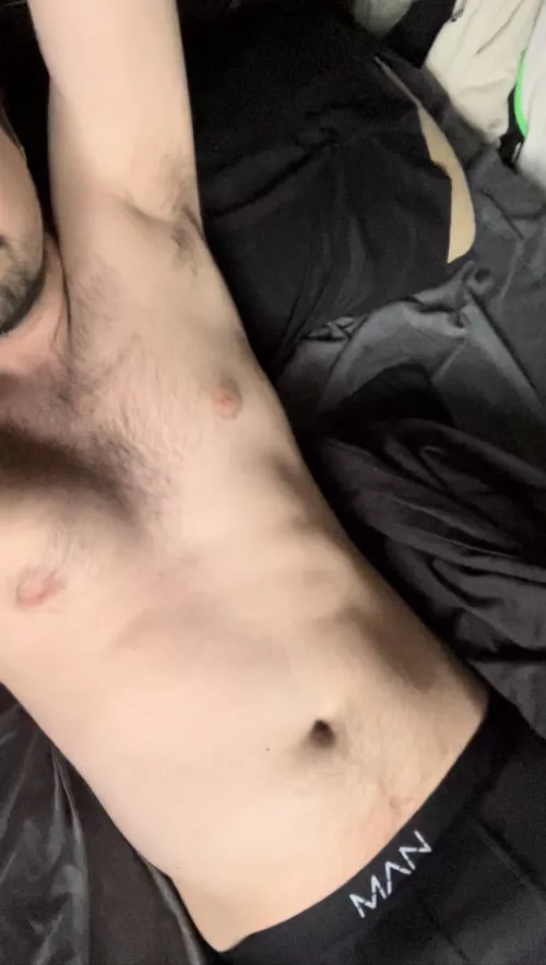 24 yrs old. Big cock. 6ft3. Dms open 😈💪🏼