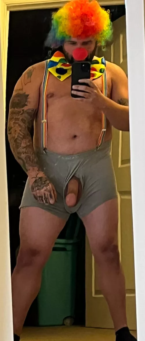 (36) Found my costume for Halloween 🎃 Only treats given here.