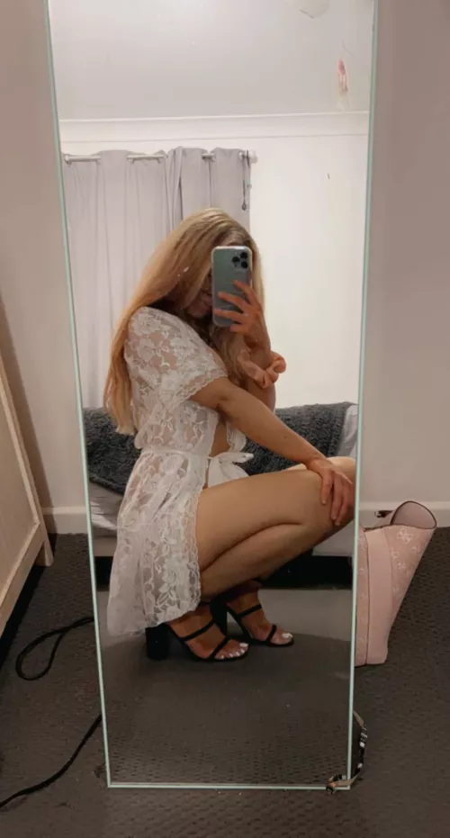 come have some fun with me white like a virgin they say! 😇