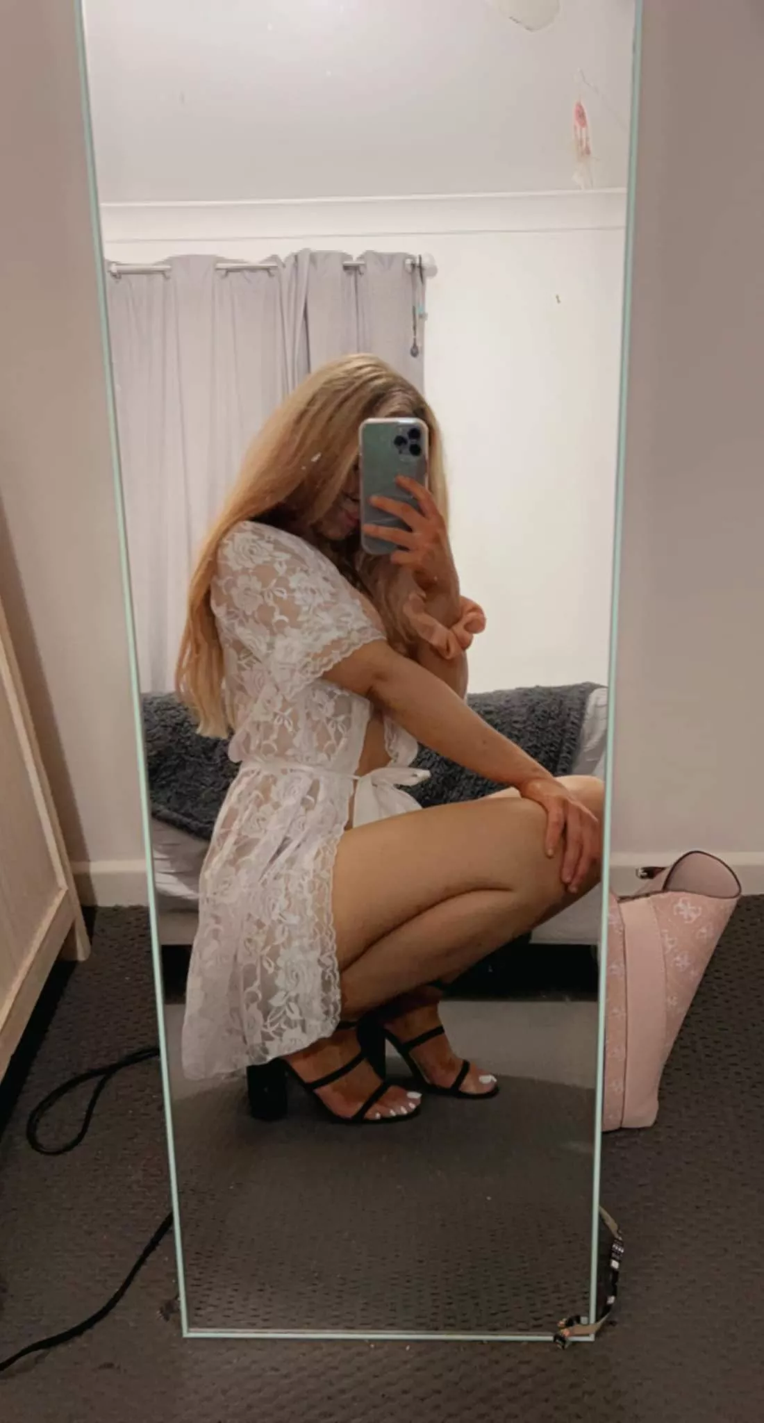 come have some fun with me white like a virgin they say! 😇