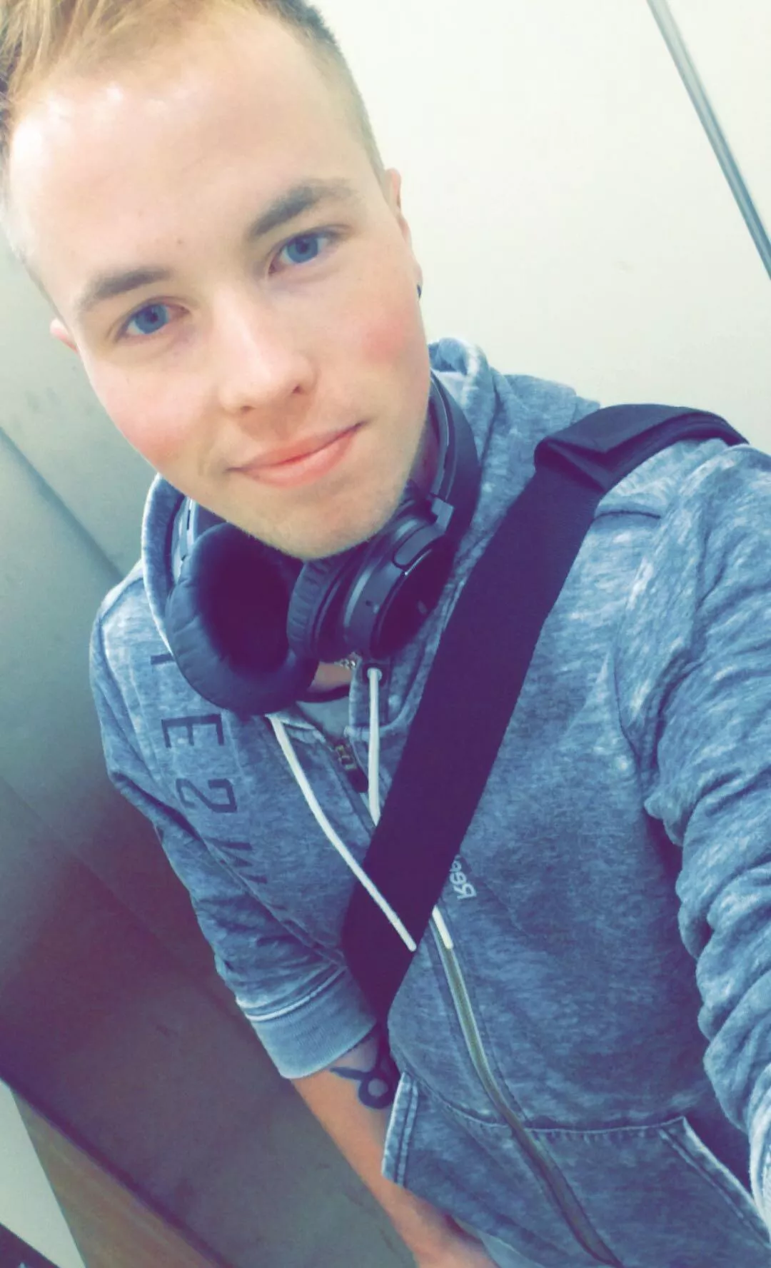 Finally weekend and nothing planned. If you’re not busy you’re welcome to say hello :P