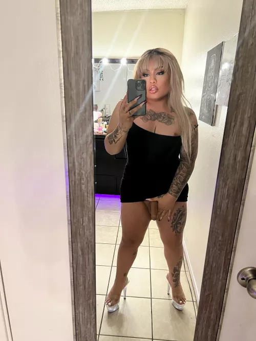 Hi baby, I hope you’re having a great weekend 🖤