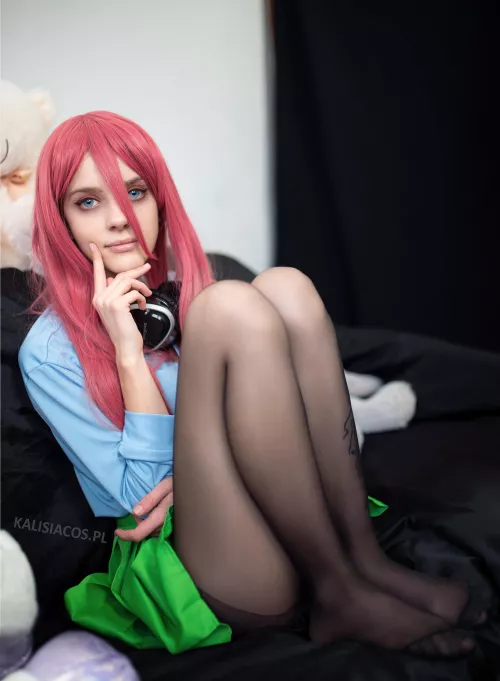 Miku in black pantyhose