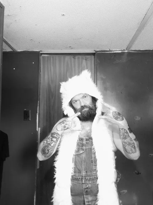 [Selling] used underware and custom pics for all your big Boi needs