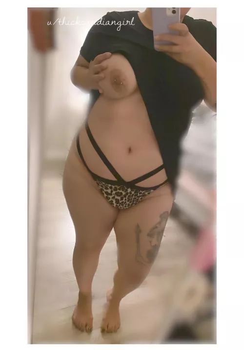 So horny tonight 👅 (f)