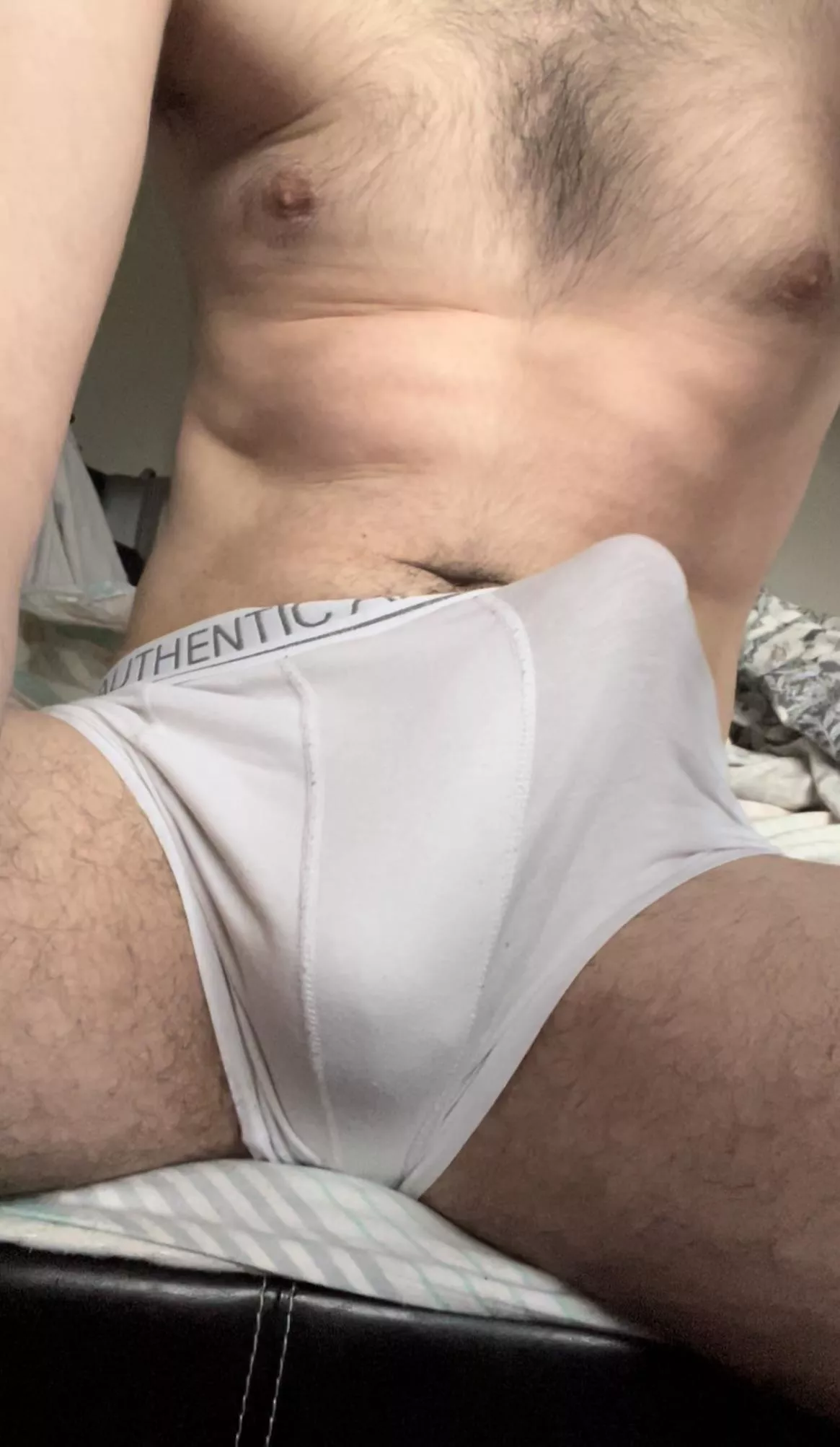 24 yrs old. Big cock. 6ft3. Dms open 😈💪🏼