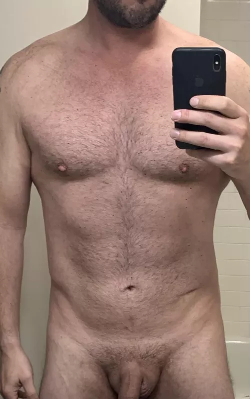 [48] Feeling very nervous about posting for the first time. 😬 Would you still fuck this married Dad of 2?
