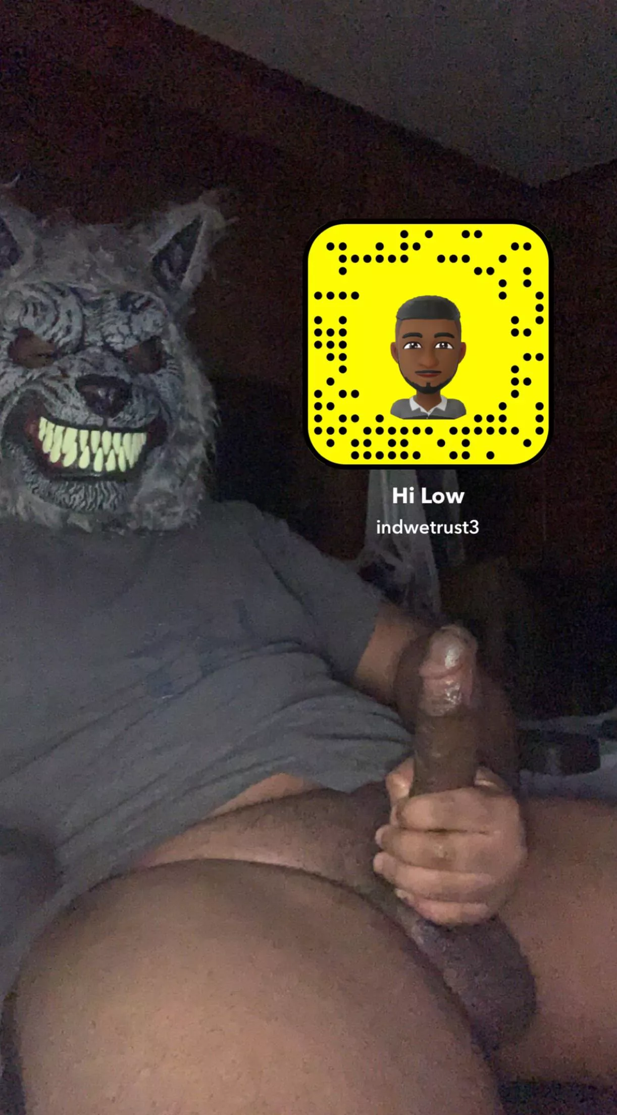 Almost Halloween… any ladies wanna watch me stroke ?? 😈😏