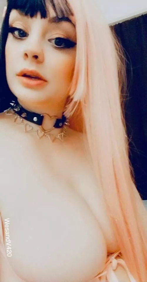 Can I send you selfies like this while you’re at work?