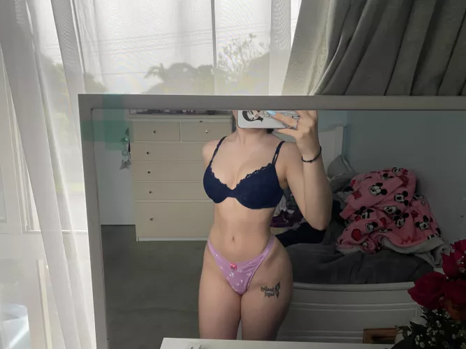 🍆do you think my petite body can handle 7 inches ?💦🍆