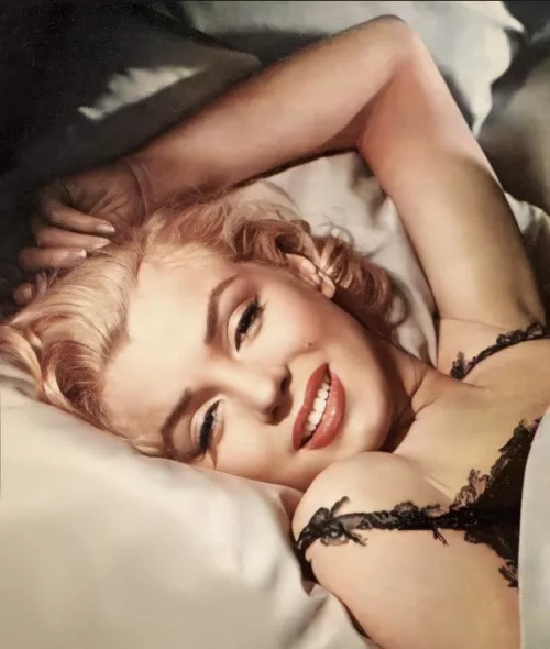 F43. I’ll race you to orgasm 💋