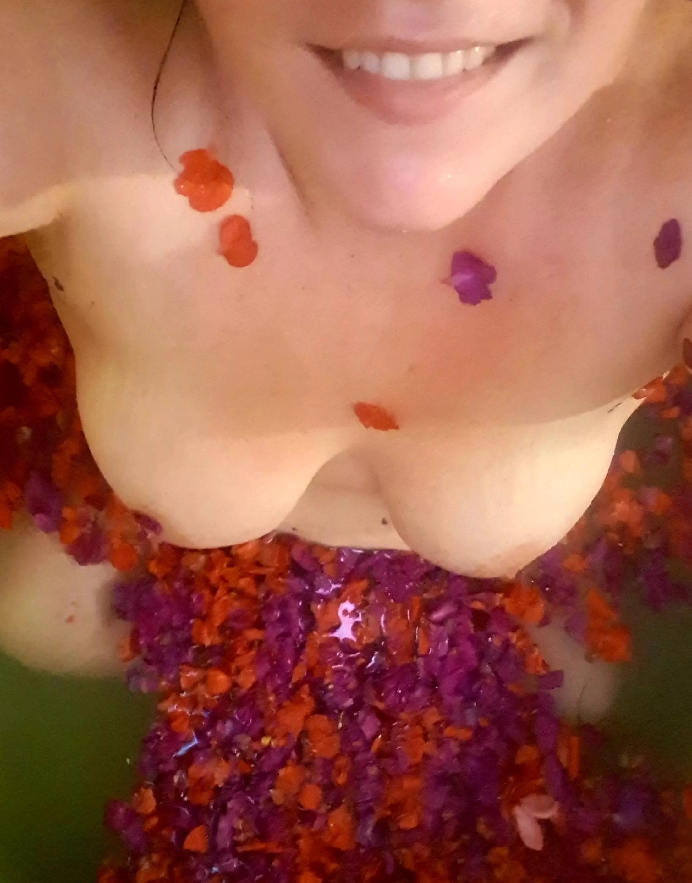 feeling like a queen... getting clean after being a little dirty. (f)