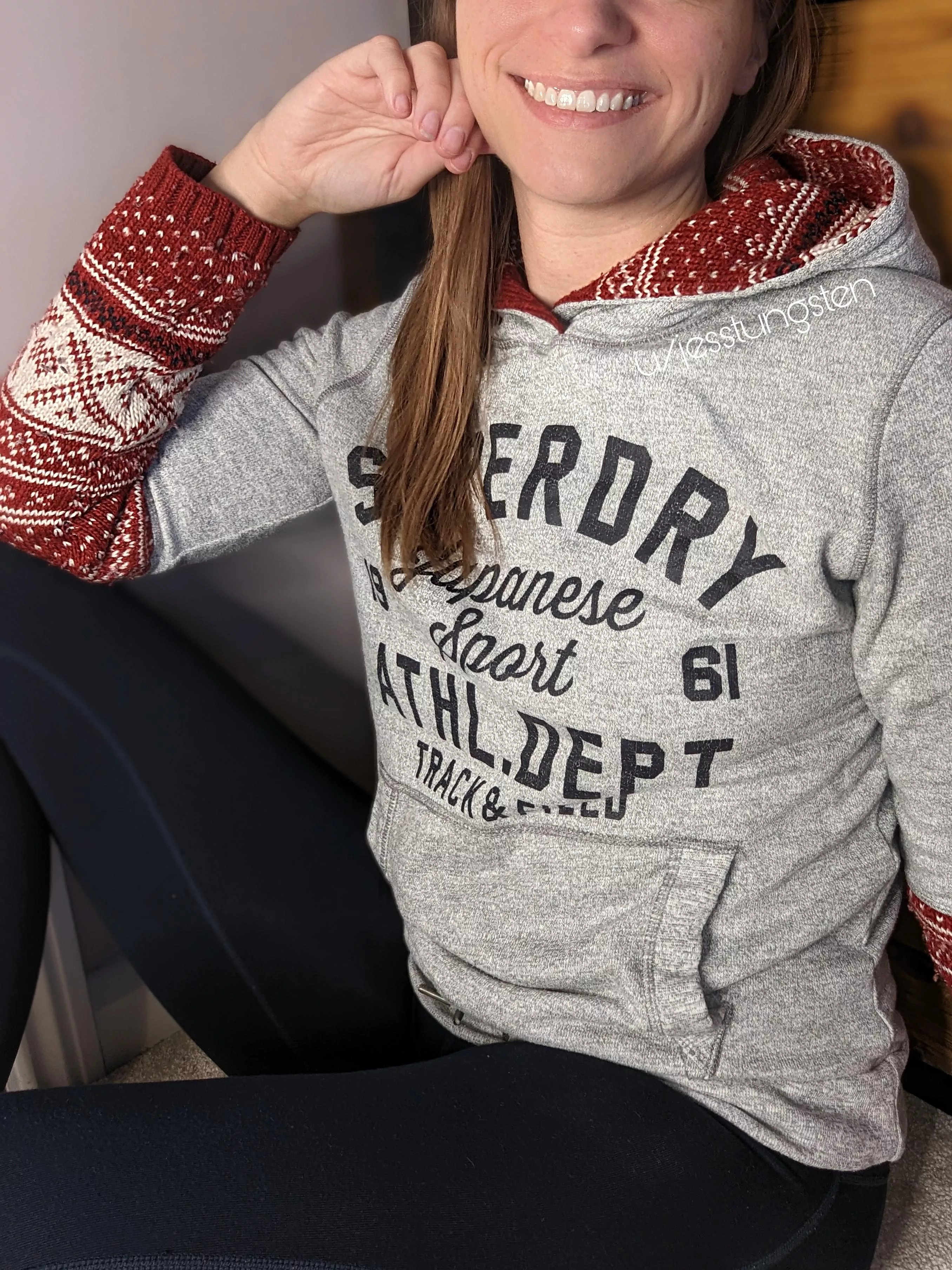 [F]eeling merry & bright on a grey, rainy day, with my Christmas hoodie on :)