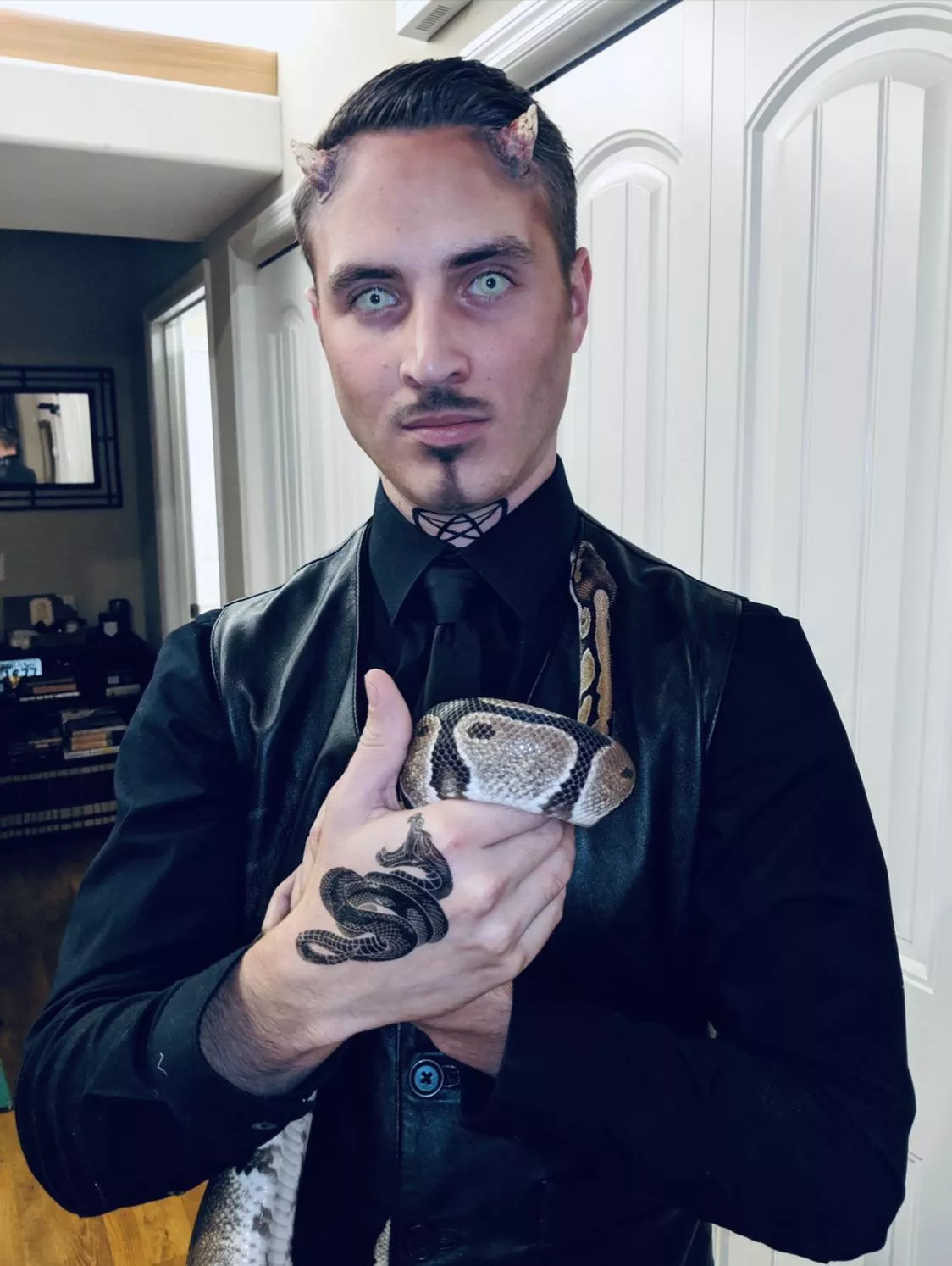 Halloween is right around the corner 🎃🎃