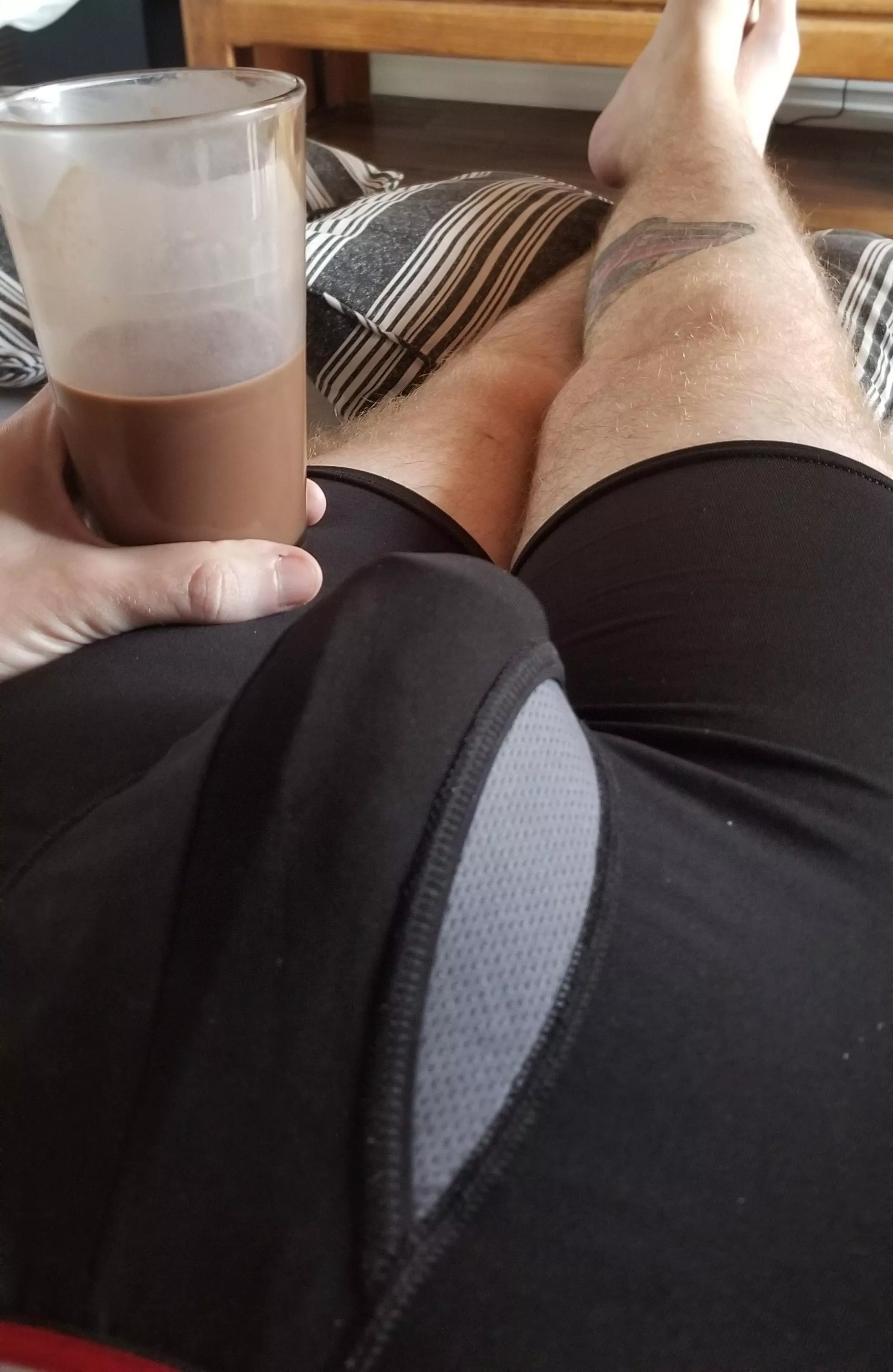 hows it hanging on a Saturday night with y'all?