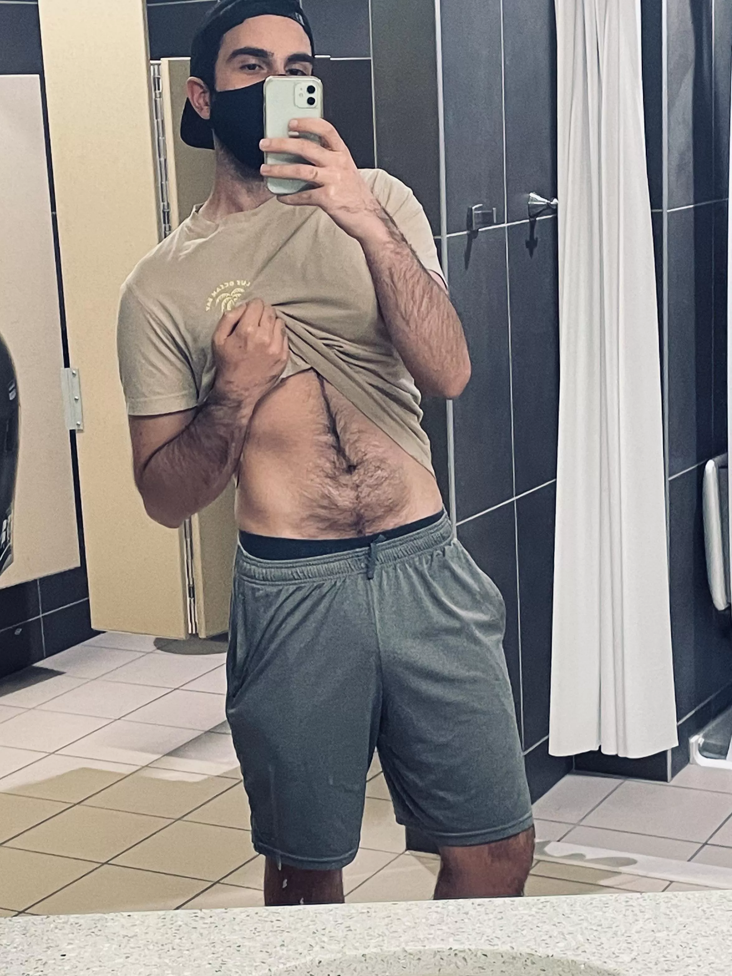 i need a gym bro 🥵