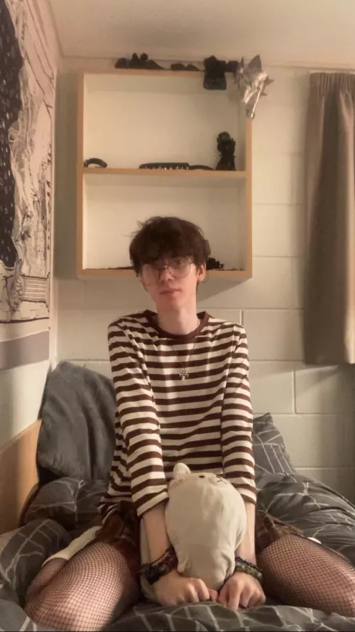 I want cuddles please. No, seriously, I really want them :)