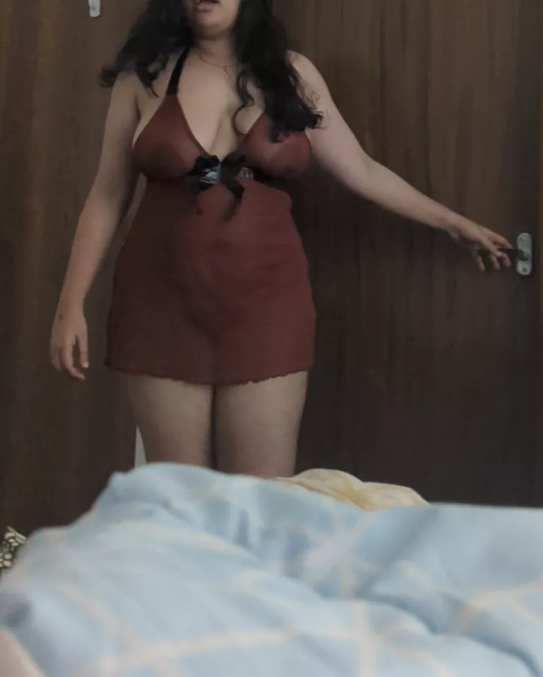 looking for a big bull to cum trib my wife ❤️