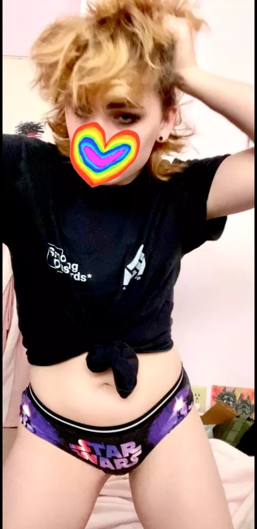 my hair is perfect grabbing length 🖤