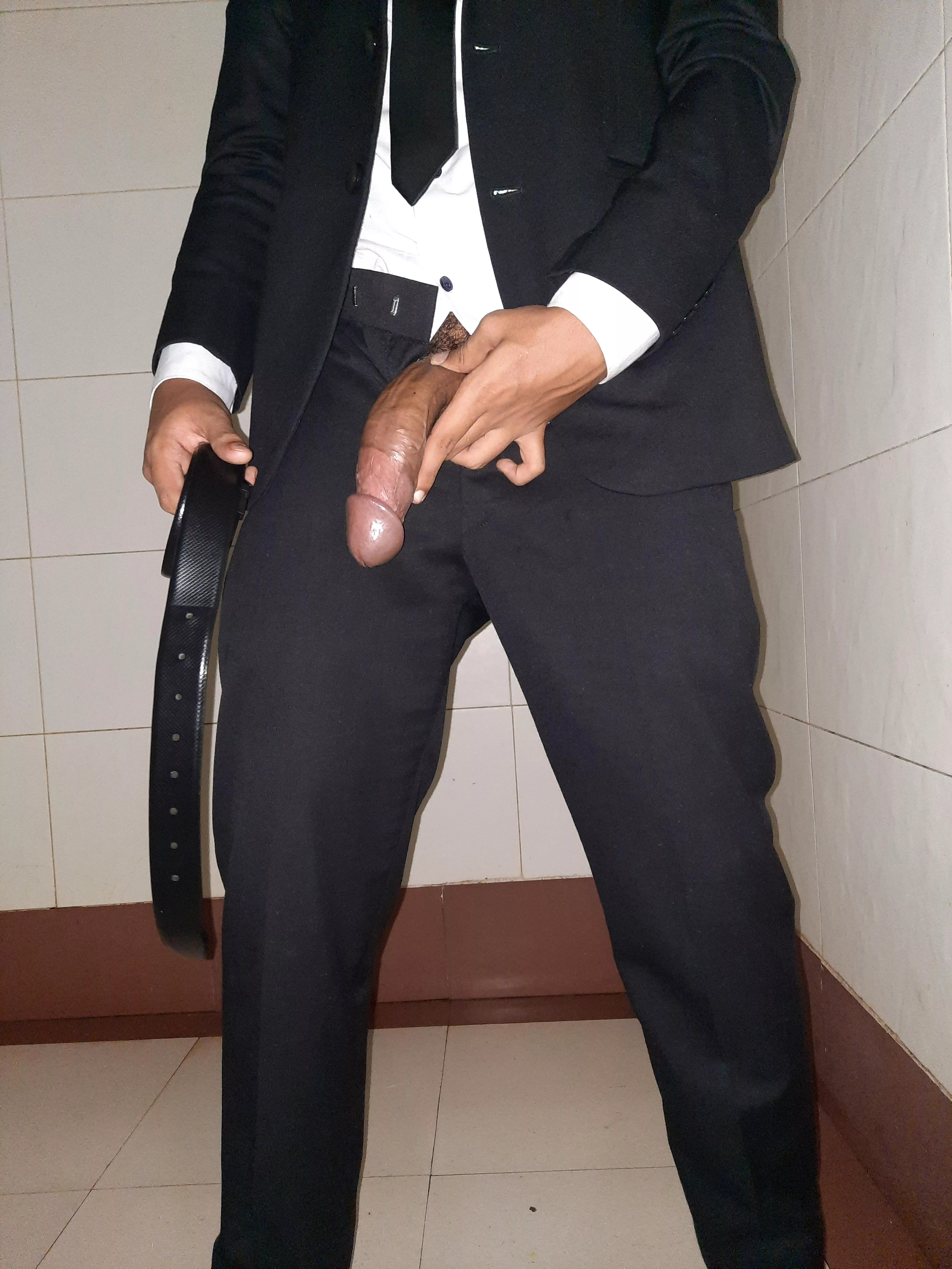 Text me im horny at work😈