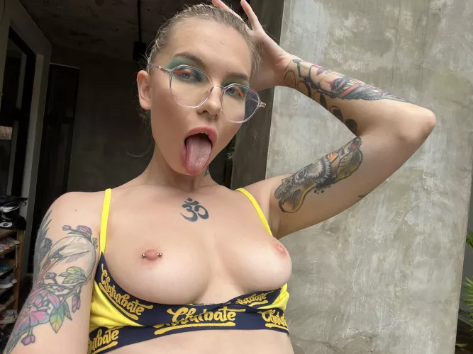 Time to smoke in heaven?🔥