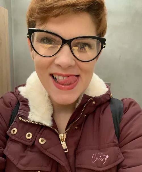 💋FREE PAGE💛💚Hi...I am Christy😍