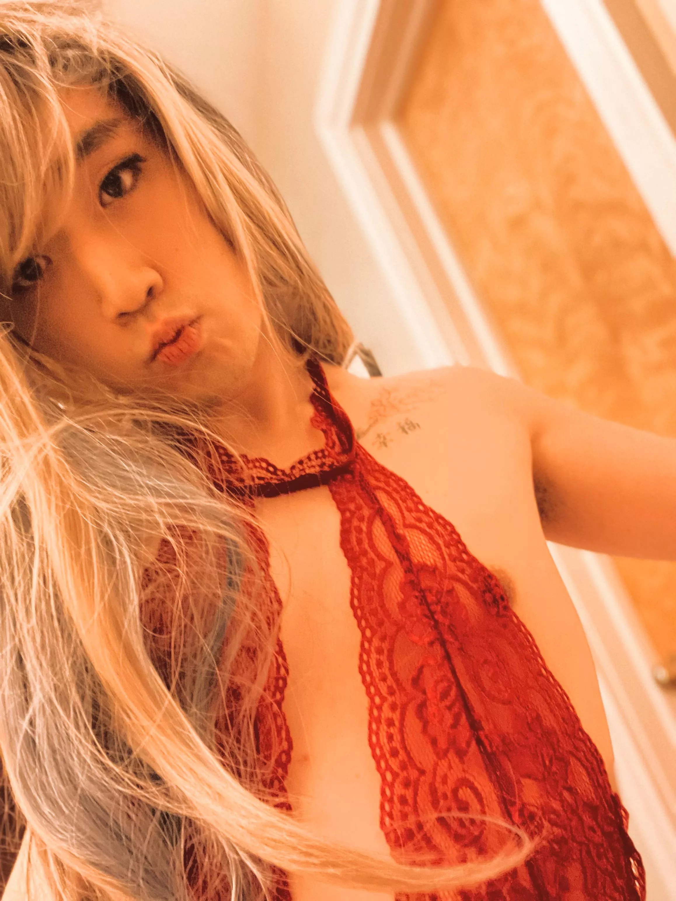 God the blonde hair really does bring out the sissy look