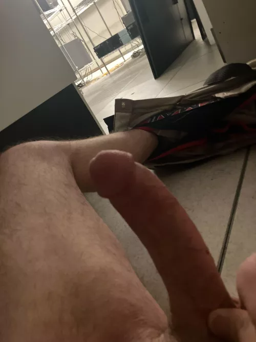 Hey stud, I’m in the server room, wanna taste?