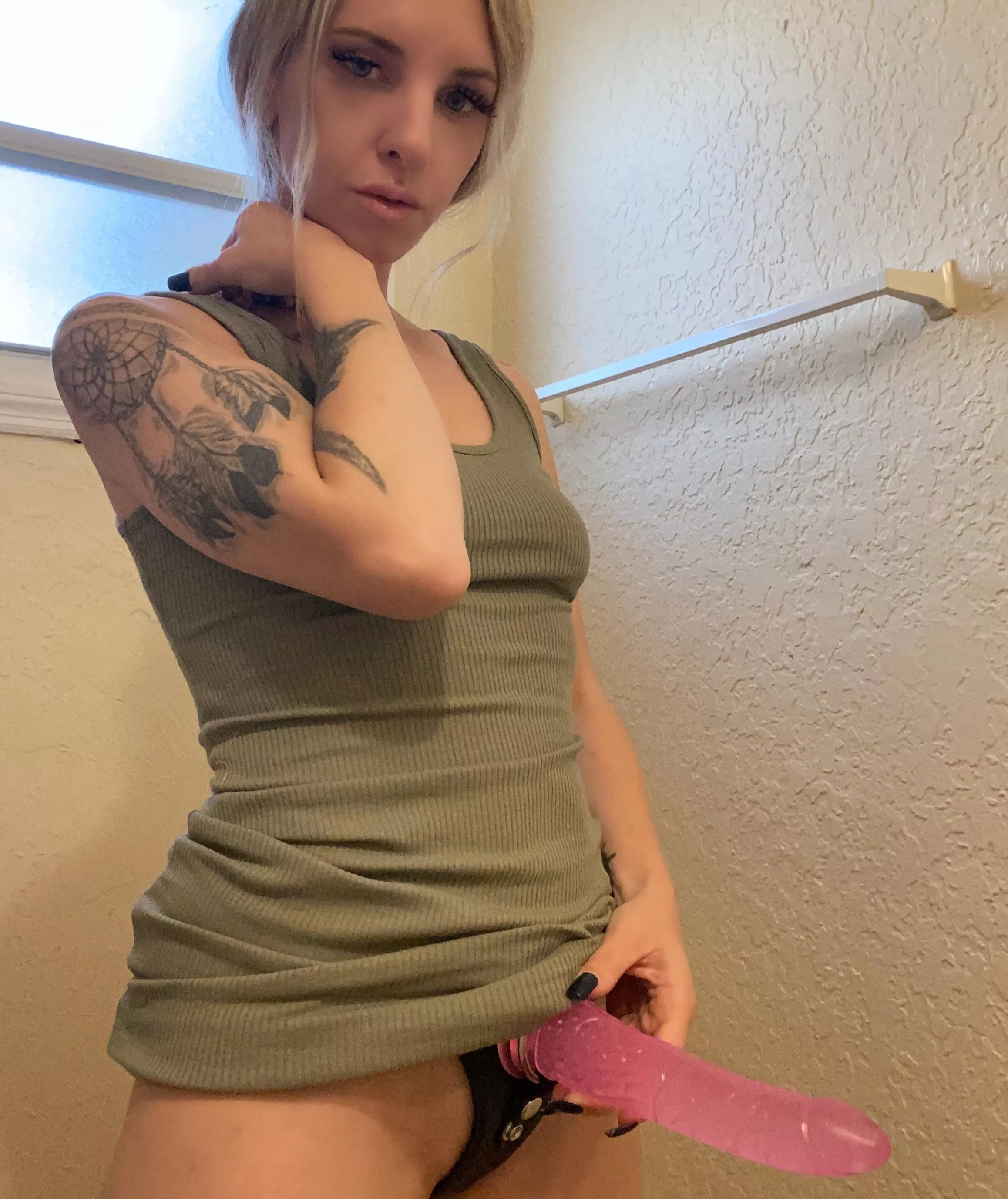 I have a lovely surprise under my dress 👗 sissy !!