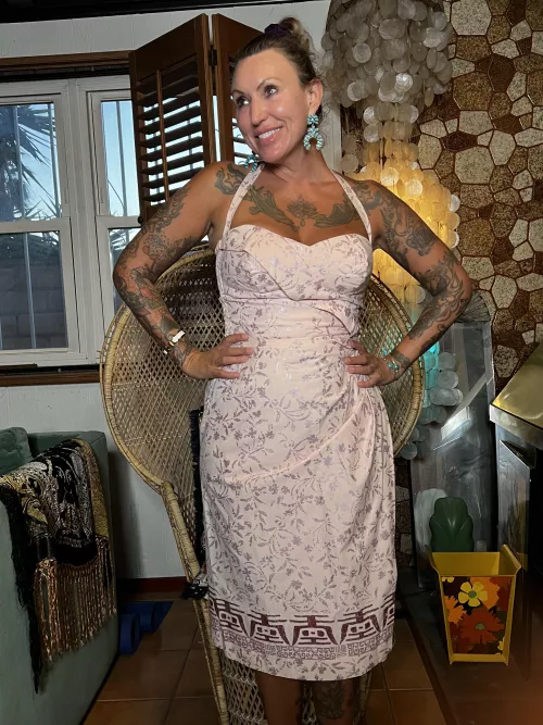 I was going to go on a date with my husband but he wasn’t feeling well. I need a new date! F/46