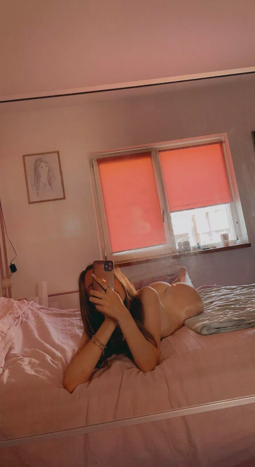 If you want to get to know me better, i invite you to enter me now,,,,👻daizy_daize8