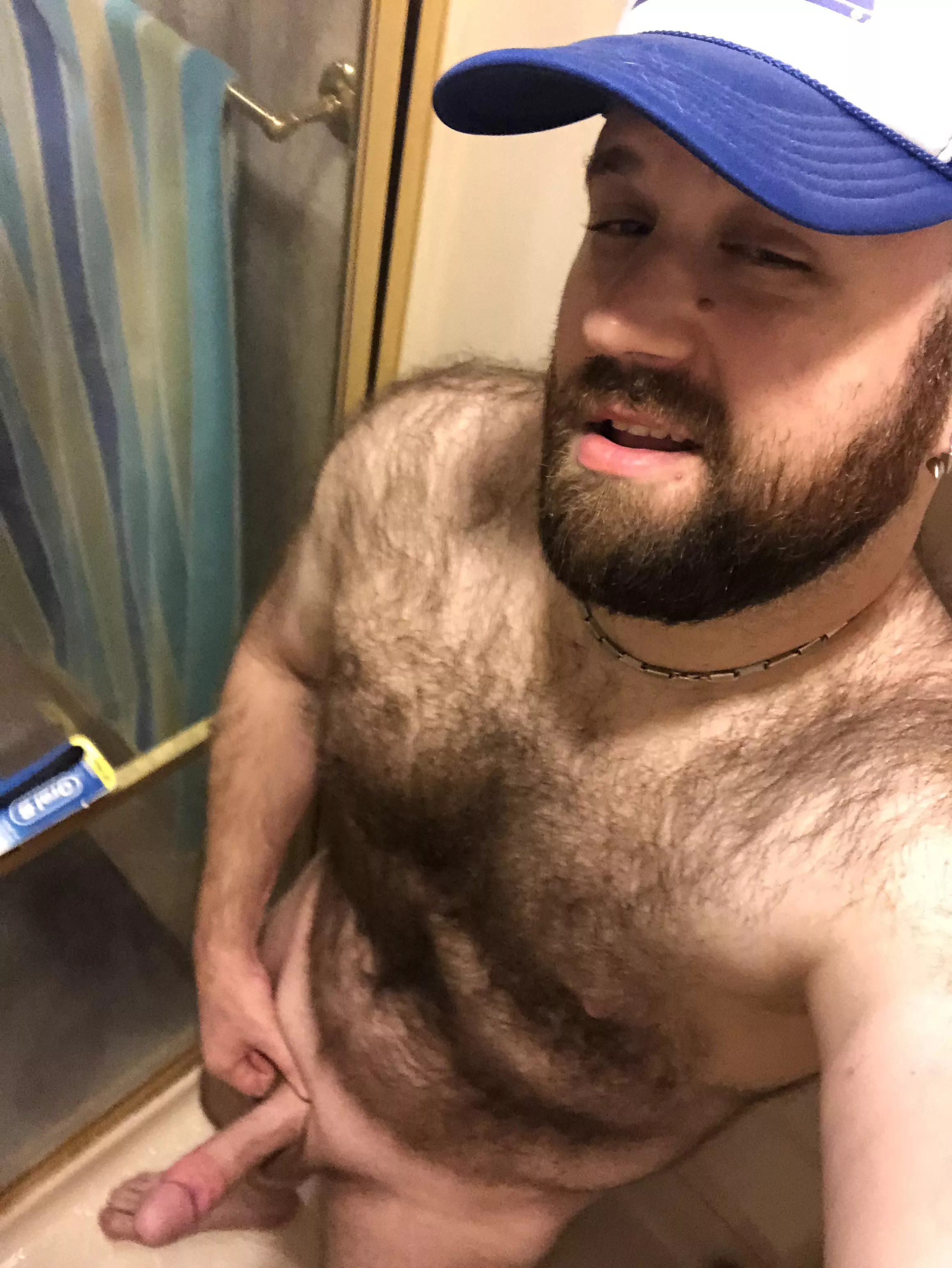 Let me stretch you out 🧔🏻