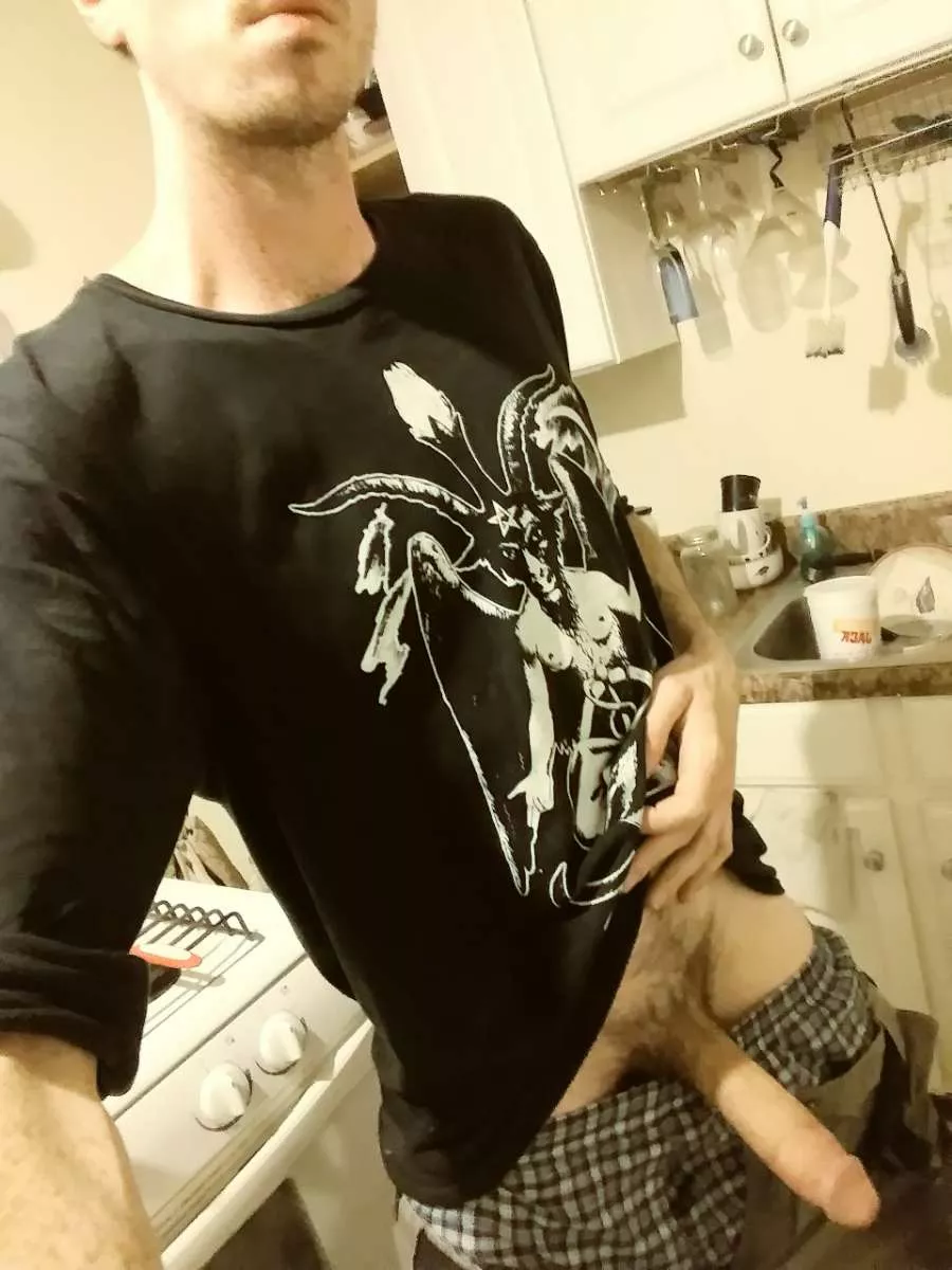 (m27) no need to updoot but send me them noods!😊