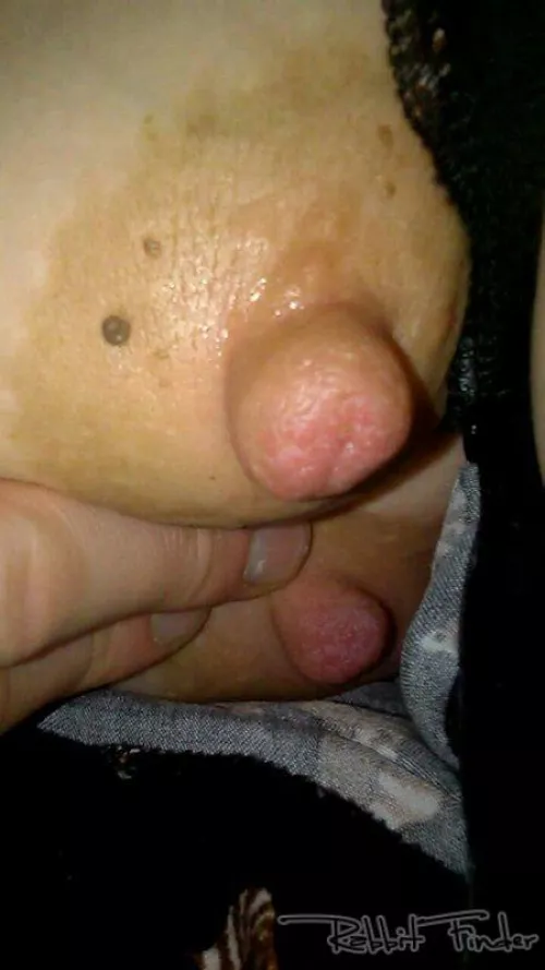 mmm... so hard and wet.... 😋😋🔥🔥