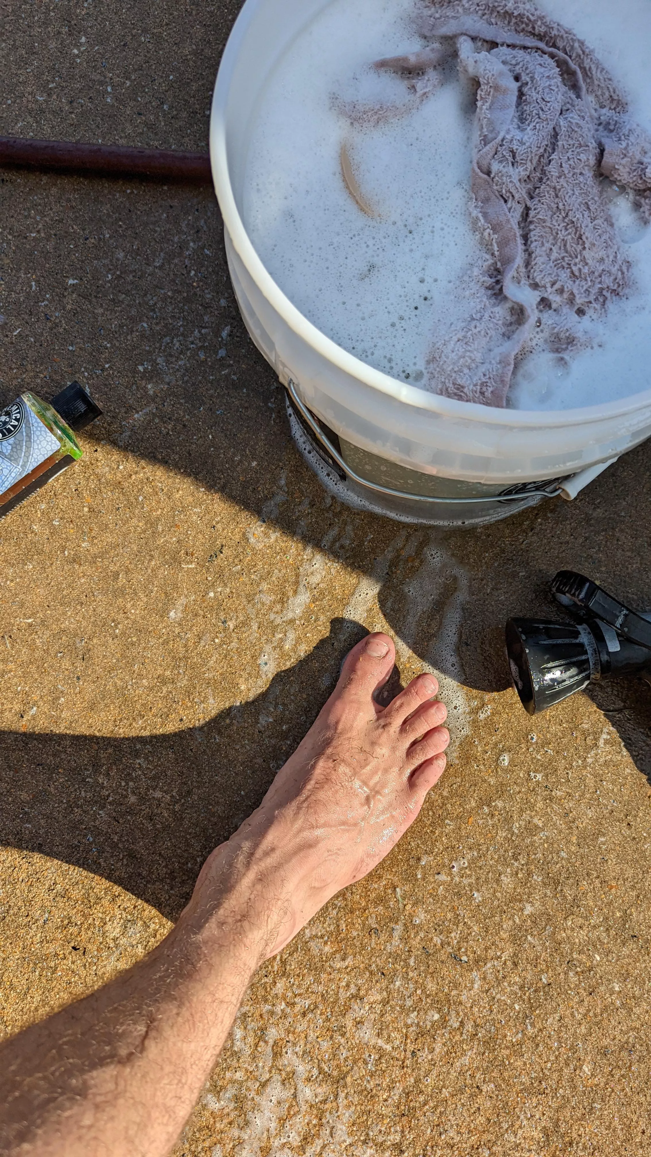 My buddy sent me this while he was washing his car