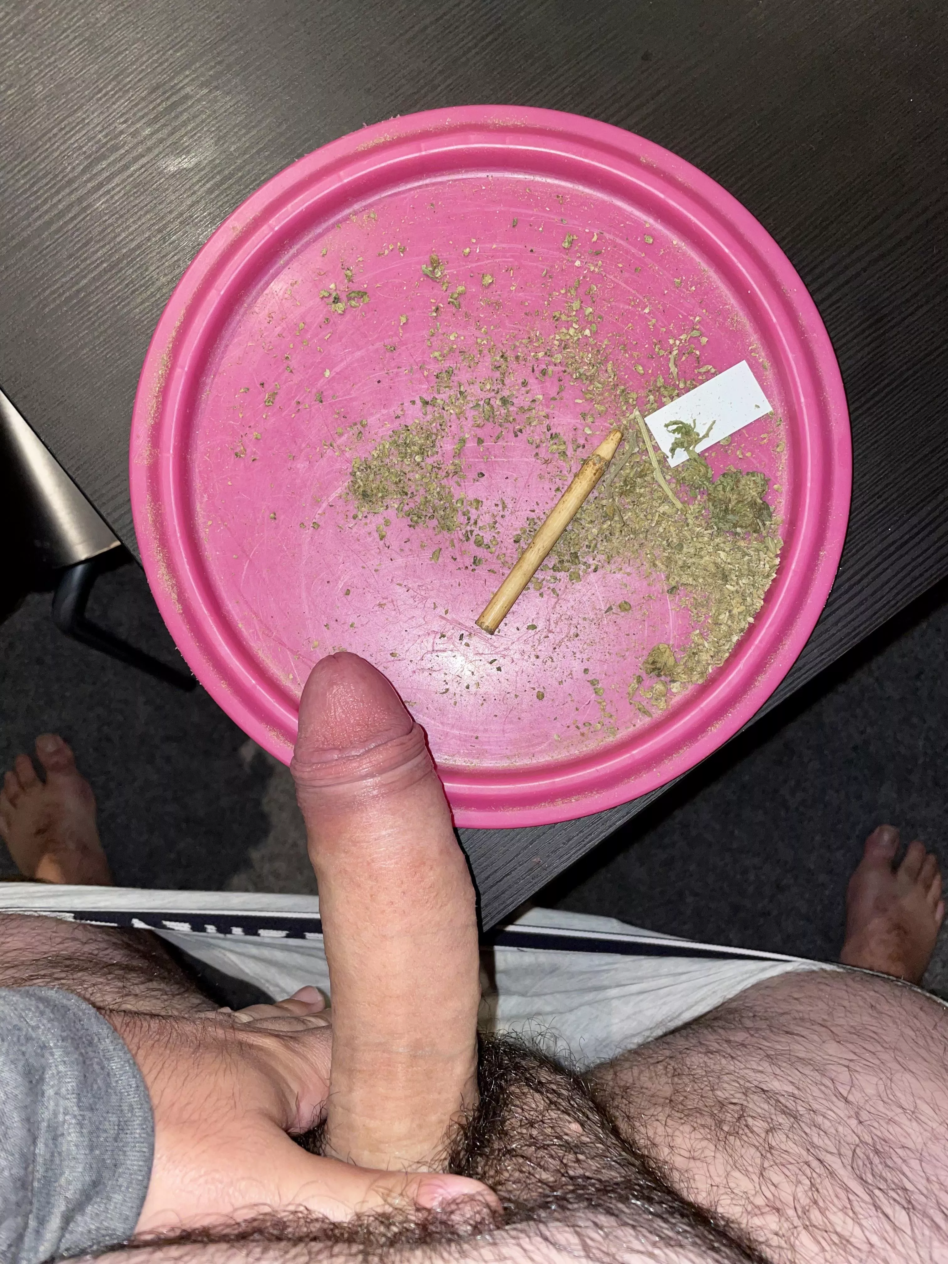 Suck me while I roll a fat blunt and fuck (m)e while we smoke it