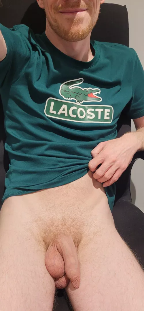 What better way to start the week than some nudes? ;)