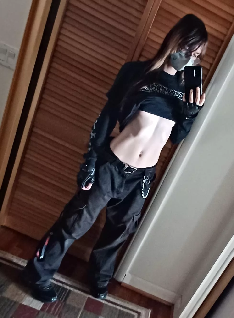 wonder if people think i look like this under my baggy clothes