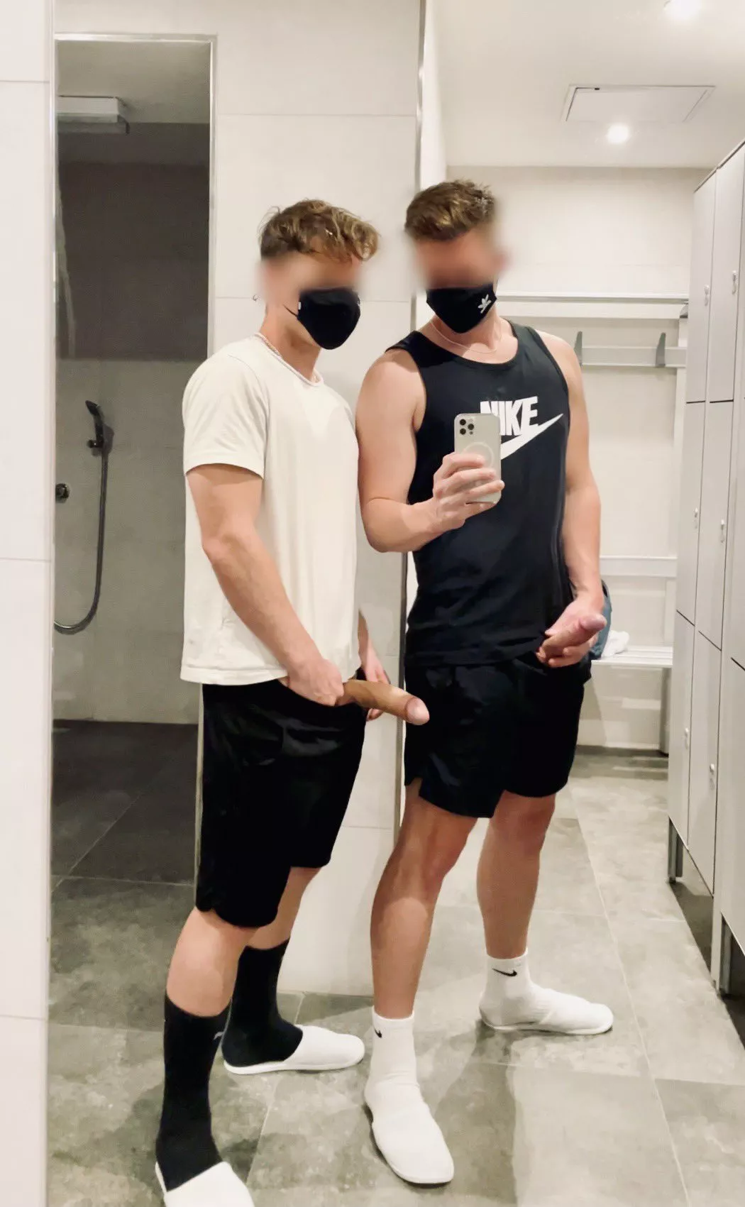 (18) all yours🥵🍆