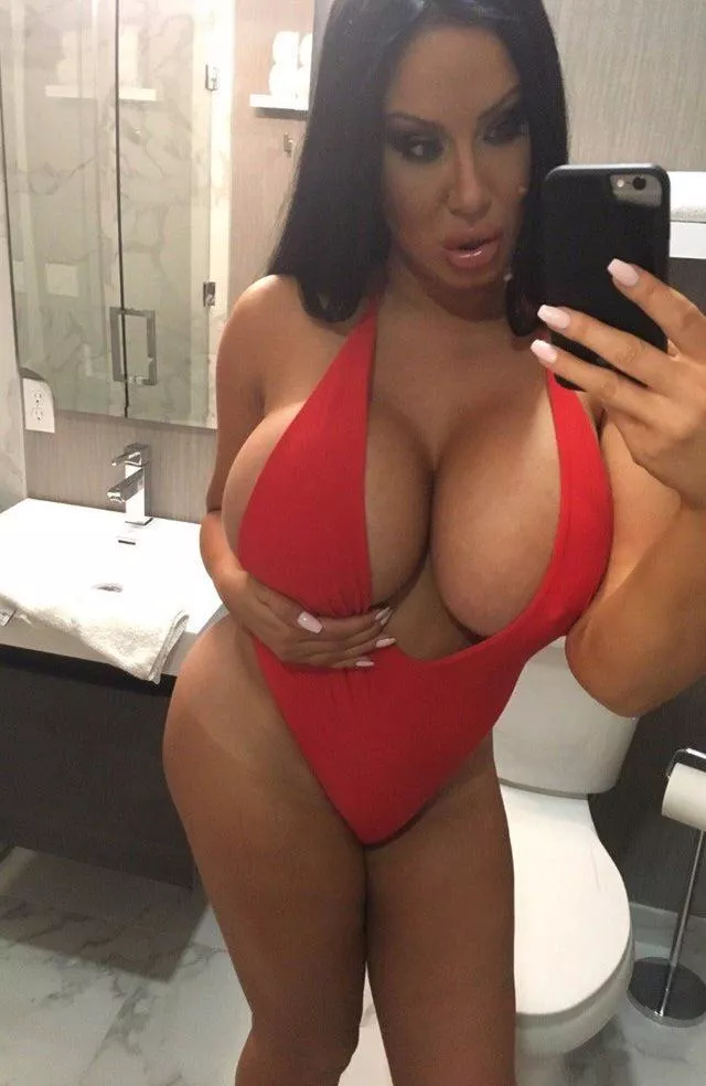 24 [F] [Strathcona] good for pounding 🍑💦🍆